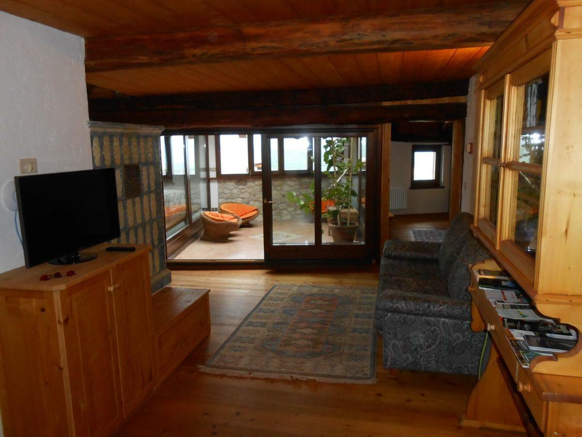 Casa Vacanze Fontana Coredo Exterior photo